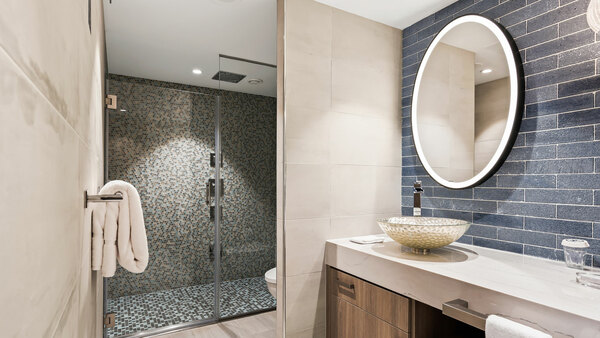 RCI Wonder of the Seas Royal Loft Suite 8.jpeg